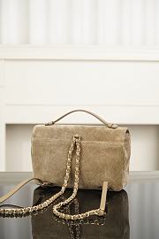 Colestore Chanel Fall Winter 2026 Pre-Collection   Backpack   Suede Calfskin & Gold-Tone Metal  Beige  17 x 25.5 x 6cm - 2