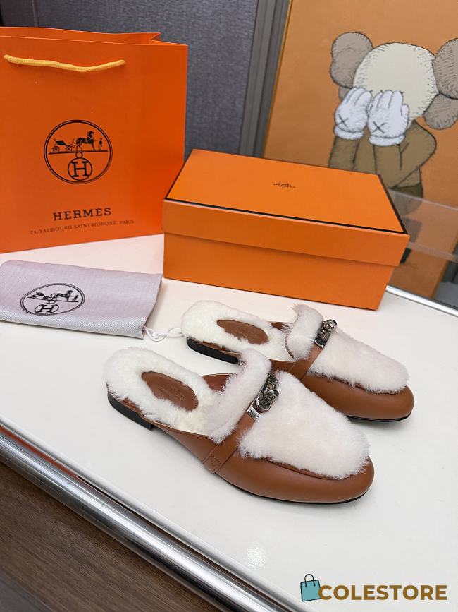Colestore Hermes Oz mule Naturel / Écru in goatskin and shearling with iconic Kelly buckle - 1