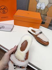 Colestore Hermes Oz mule Naturel / Écru in goatskin and shearling with iconic Kelly buckle - 5