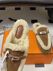 Colestore Hermes Oz mule Miel / Écru in suede goatskin and shearling - 5