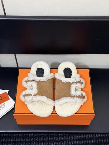Colestore Hermes Chypre sandal Suede Goatskin and Shearling  Naturel / Écru