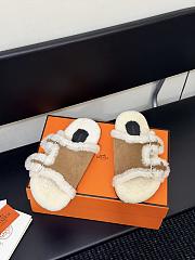 Colestore Hermes Chypre sandal Suede Goatskin and Shearling  Naturel / Écru - 2