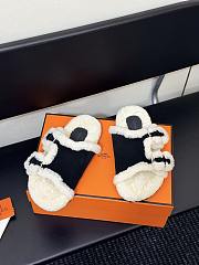 Colestore Hermes Chypre sandal Suede Goatskin and Shearling  Black / Écru - 3