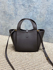 Colestore YSL Saint Laurent LE 5 À 7 BABY BEA in grained leather in Brown/Arabica 18x15x13cm - 6