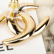 Colestore Chanel Fall Winter 2026 Pre-Collection   Stud Earrings   Metal  Golden - 4