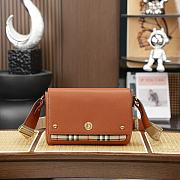 Colestore Burberry Note Bag Tan 25 x 8.5 x 18cm - 1