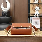 Colestore Burberry Note Bag Tan 25 x 8.5 x 18cm - 2