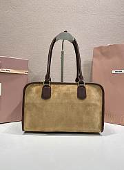 Colestore Miu Miu Beau Suede and leather bag tan and brown 30x20x10cm - 3