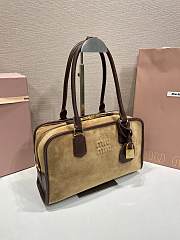 Colestore Miu Miu Beau Suede and leather bag tan and brown 30x20x10cm - 2