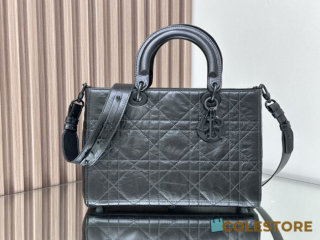 Colestore Dior Large Lady D-Sire Bag Black Macrocannage Crinkled Calfskin 30 x 20 x 13 cm - 1