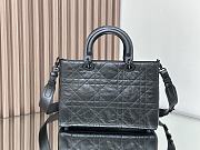 Colestore Dior Large Lady D-Sire Bag Black Macrocannage Crinkled Calfskin 30 x 20 x 13 cm - 4