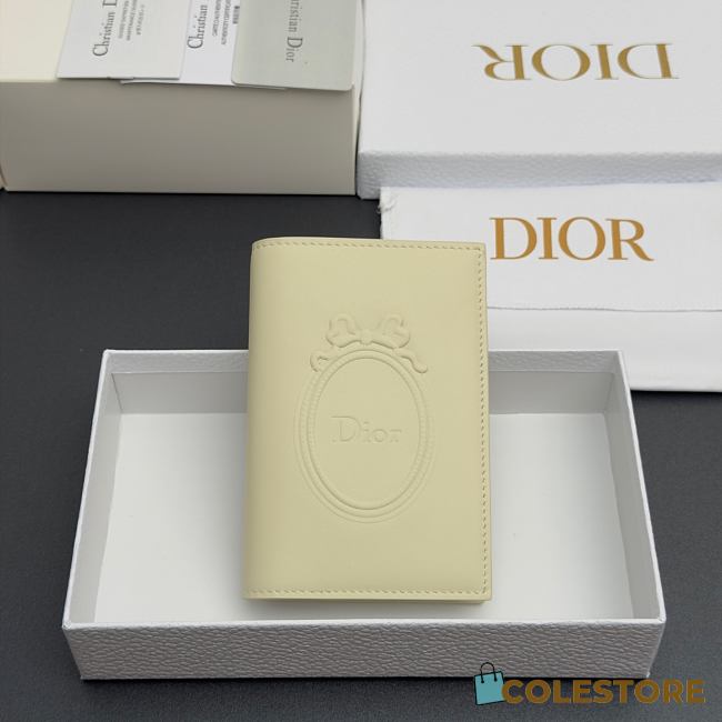 Colestore Dior Salon Passport Cover Mimosa Dior Médaillon Debossed Calfskin 10 x 14 x 2 cm - 1
