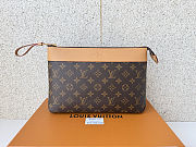 Colestore Louis Vuitton Pochette Voyage Souple Monogram coated canvas Brown 30 x 21 x 7.5cm - 3