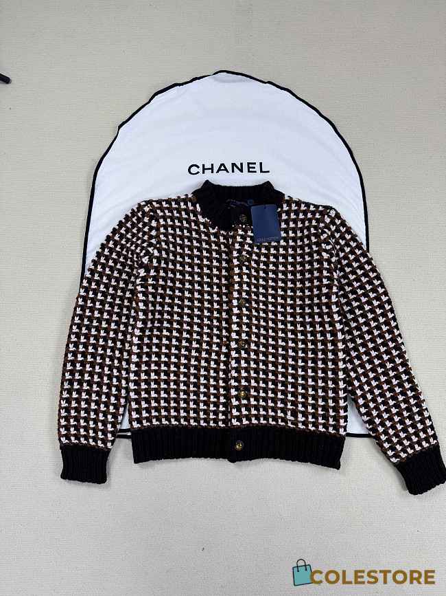 Colestore Louis Vuitton Chunky Knit Wool Cardigan Coffee Bean - 1