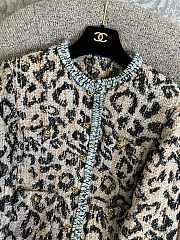 Colestore Chanel Métiers d’art 2026   Jacket   Tweed & Mixed Fibers  Brown, Black & White - 2