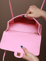 	 Colestore Chanel Small Flap Bag Grained Shiny Calfskin & Gold-Tone Metal Pink 15 x 22 x 7cm - 3