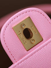 	 Colestore Chanel Small Flap Bag Grained Shiny Calfskin & Gold-Tone Metal Pink 15 x 22 x 7cm - 2