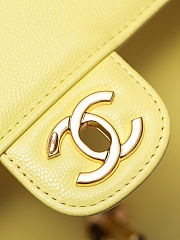 	 Colestore Chanel Small Flap Bag Grained Shiny Calfskin & Gold-Tone Metal Yellow 15 x 22 x 7cm - 2