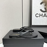 Colestore Chanel Métiers d’art 2026   Thongs   Goatskin Black - 1