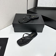 Colestore Chanel Métiers d’art 2026   Thongs   Goatskin Black - 4