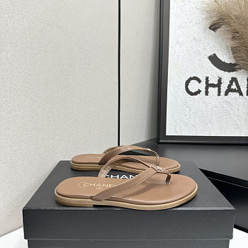Colestore Chanel Métiers d’art 2026   Thongs   Goatskin Brown