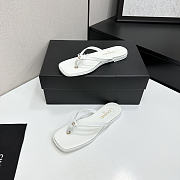 Colestore Chanel Métiers d’art 2026   Thongs   Goatskin White - 2