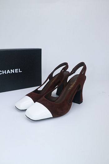 Colestore Chanel Fall-Winter 2026   Slingbacks   Suede Lambskin & Lambskin  Brown & White