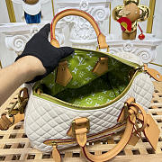 Colestore Louis Vuitton Speedy P9 Bandoulière 30 Reversible Monogram Green Dew 32 x 22.5 x 18 cm - 5