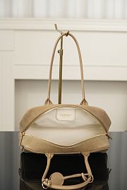 Colestore Chanel Fall Winter 2026 Pre-Collection   Large Bowling Bag   Suede Calfskin, Calfskin & Gold-Tone Metal  Dark Beige  17 x 29 x 10cm - 5