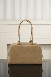 Colestore Chanel Fall Winter 2026 Pre-Collection   Large Bowling Bag   Suede Calfskin, Calfskin & Gold-Tone Metal  Dark Beige  17 x 29 x 10cm - 2
