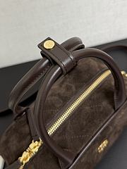 Colestore Chanel Fall Winter 2026 Pre-Collection   Clutch with Leather Strap   Suede Calfskin, Calfskin & Gold-Tone Metal  Dark Brown  13 x 21 x 9cm - 4