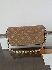 Colestore  Louis Vuitton Wallet On Chain Ivy Monogram Empreinte Beige Trench Cowhide leather 23.5 x 12 x 4.3 cm - 5