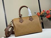 	 Colestore Louis Vuitton Speedy P9 Bandoulière 25 Monogram Apricot Brown 25 x 15 x 15 cm - 4