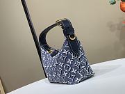 Colestore Louis Vuitton Pochette Hills Monogram Emblème Monogram Bleu 18.5 x 11 x 6.5 cm - 6