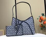 Colestore Louis Vuitton CarryAll PM Monogram Emblème Monogram Bleu 29 x 24 x 12 cm - 1