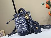 Colestore Louis Vuitton Nano Noé Monogram Emblème Monogram Bleu 13 x 16 x 10 cm - 3