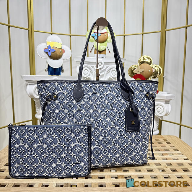 Colestore Louis Vuitton Flight Mode Neverfull MM Tote Bag Monogram Emblème/Monogram Bleu Blue 47 x 28 x 14 cm - 1