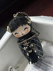 Colestore  Chanel Paris-Shanghai China Doll Minaudière 18x8x5cm - 1