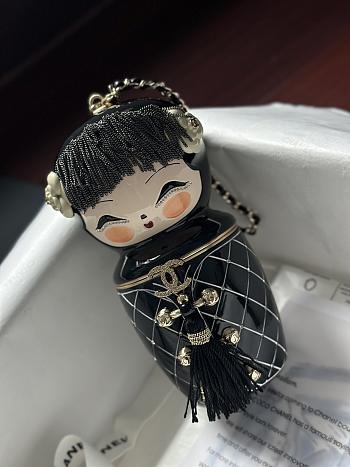 Colestore  Chanel Paris-Shanghai China Doll Minaudière 18x8x5cm