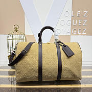 Colestore Louis Vuitton  Keepall Bandoulière 45 Trench Coat Beige Monogram Empreinte suede cowhide leather 45 x 27 x 20 cm - 1