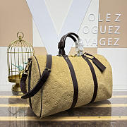 Colestore Louis Vuitton  Keepall Bandoulière 45 Trench Coat Beige Monogram Empreinte suede cowhide leather 45 x 27 x 20 cm - 4