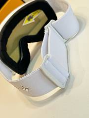 Colestore Louis Vuitton LV Snow Mask White color frame Black Monogram lenses - 4