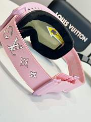 Colestore Louis Vuitton LV Snow Mask Pink color frame Black Monogram lenses - 5