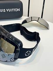 Colestore Louis Vuitton LV Snow Mask Black frame Black Monogram lens - 5