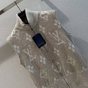 Colestore Louis Vuitton Flight Mode Brushed Monogram Zip-Up Gilet Galet Gray - 4