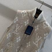 Colestore Louis Vuitton Flight Mode Brushed Monogram Zip-Up Gilet Galet Gray - 2