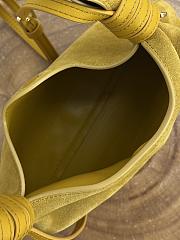 Colestore Loewe Mini Scarf bag in suede Ochre 24.5 x 14.5 x 6 cm - 3