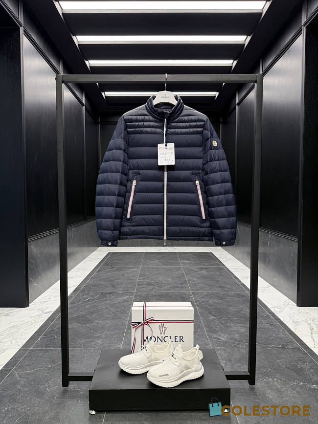 Colestore Moncler Night Blue Daniel Short Down Jacket - 1