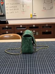 Colestore Chanel Fall Winter 2026 Mini Flap Bag   Suede Calfskin & Gold-Tone Metal Dark Green  13 x 20 x 6cm - 2