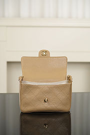 Colestore Chanel Fall Winter 2026 Small Flap Bag   Shiny Grained Calfskin & Gold-Tone Metal  Light Brown  16 x 23 x 6cm - 2